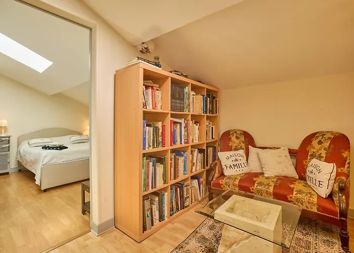 Cape - Maison Avec Piscine Et Jacuzzi * Thénac